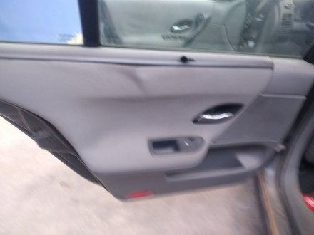 Vehiculo en el desguace: RENAULT LAGUNA II (BG0) 1.9 dCi Diesel