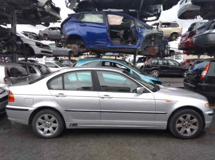 Vehiculo en el desguace: BMW SERIE 3 BERLINA (E46) 320d