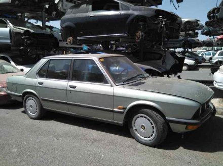 Vehiculo en el desguace: BMW SERIE 5 (E28) 528i