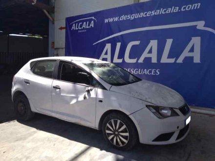 Vehiculo en el desguace: SEAT IBIZA (6P1) Style Connect