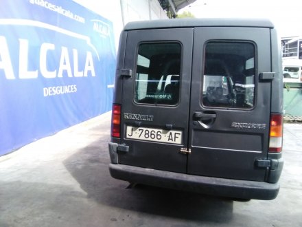 Vehiculo en el desguace: RENAULT RAPID/EXPRESS (F40) 1.9 Diesel
