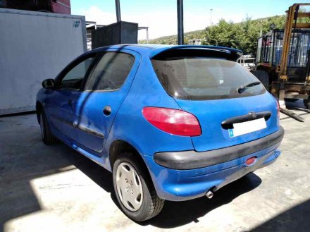 Vehiculo en el desguace: PEUGEOT 206 BERLINA XR