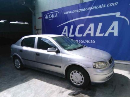 Vehiculo en el desguace: OPEL ASTRA G BERLINA Club