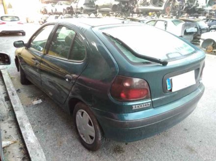 Vehiculo en el desguace: RENAULT MEGANE I BERLINA HATCHBACK (BA0) 1.9 dT RN