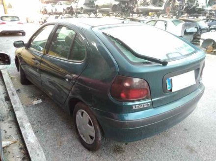 Vehiculo en el desguace: RENAULT MEGANE I BERLINA HATCHBACK (BA0) 1.9 dT RN