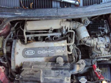 Vehiculo en el desguace: KIA CARENS 1.8 LS Monovolumen