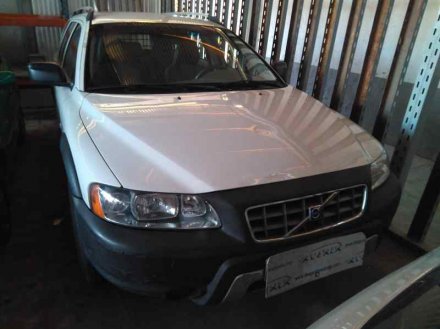 Vehiculo en el desguace: VOLVO XC70 2.4 D AWD Ocean Race