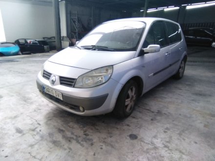 Vehiculo en el desguace: RENAULT SCENIC II 1.5 dCi Diesel
