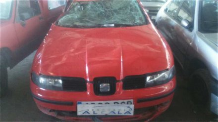 Vehiculo en el desguace: SEAT LEON (1M1) Signo