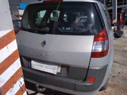 Vehiculo en el desguace: RENAULT SCENIC II Authentique