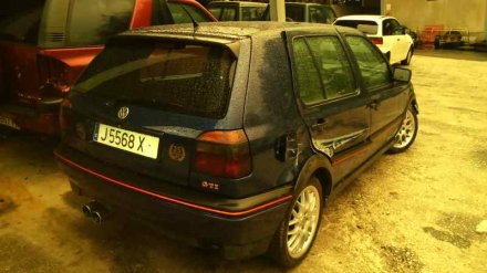 Vehiculo en el desguace: VOLKSWAGEN GOLF III BERLINA (1H1) GTI