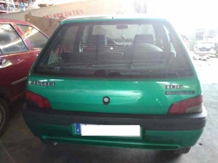 Vehiculo en el desguace: PEUGEOT 106 (S1) Kid