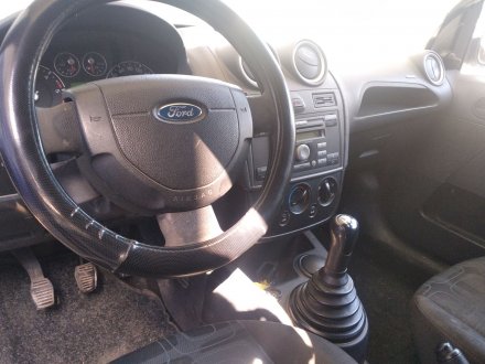 Vehiculo en el desguace: FORD Fiesta (CBK) *