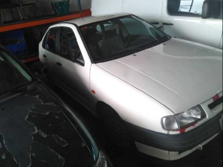 Vehiculo en el desguace: SEAT CORDOBA BERLINA (6K2) CLX