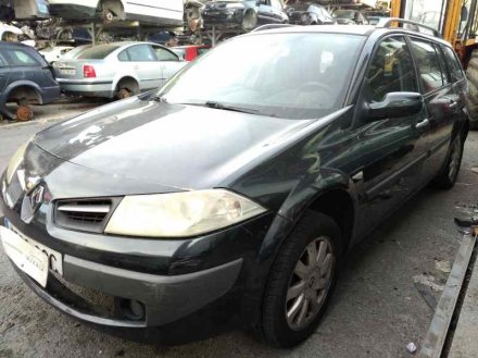 Vehiculo en el desguace: RENAULT MEGANE II FAMILIAR Authentique