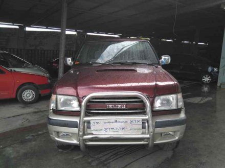 Vehiculo en el desguace: ISUZU TROOPER 3.0 DTi (5-trg.)