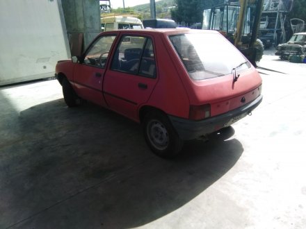 Vehiculo en el desguace: PEUGEOT 205 BERLINA P1F