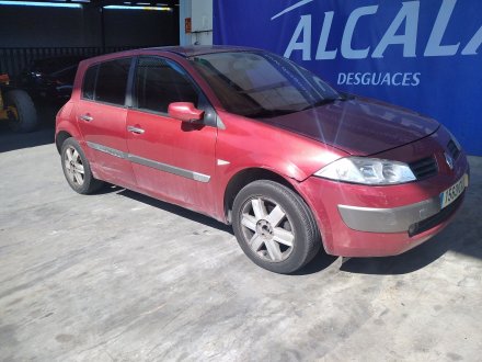 Vehiculo en el desguace: RENAULT MEGANE II BERLINA 5P Authentique