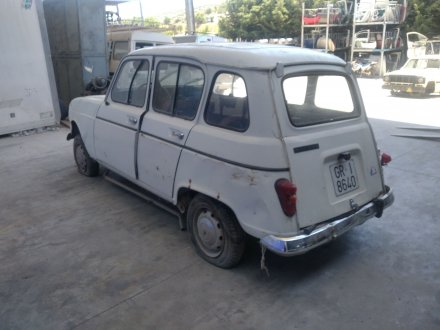 Vehiculo en el desguace: RENAULT 4 BERLINA/FAMILIAR/FURGONETA GTL (R 1128)