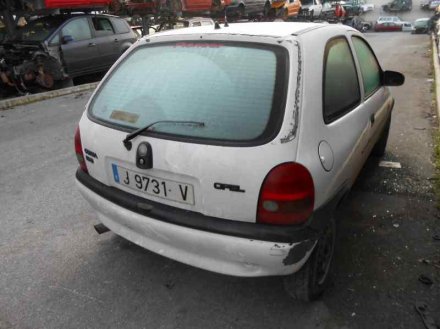 Vehiculo en el desguace: OPEL CORSA B Swing
