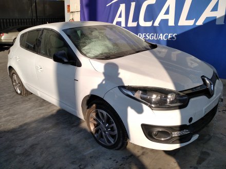 Vehiculo en el desguace: RENAULT MEGANE III BERLINA 5 P Business