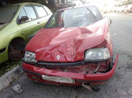 Vehiculo en el desguace: RENAULT CLIO I FASE I+II (B/C57) 1.4 Alize