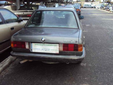 Vehiculo en el desguace: BMW SERIE 3 BERLINA (E30) 324d