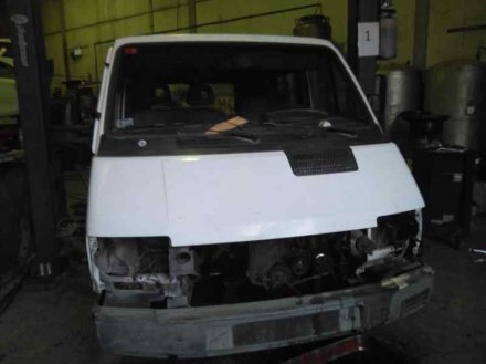 Vehiculo en el desguace: RENAULT TRAFIC (DESDE 5.89) T 1100