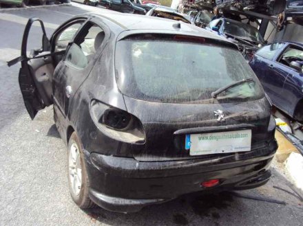 Vehiculo en el desguace: PEUGEOT 206 BERLINA XR