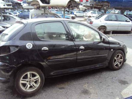 Vehiculo en el desguace: PEUGEOT 206 BERLINA XR
