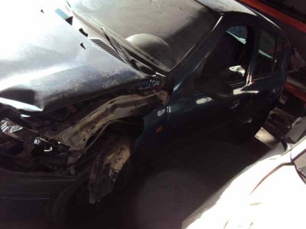 Vehiculo en el desguace: RENAULT CLIO II FASE I (B/CBO) 1.9 D