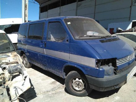 Vehiculo en el desguace: VOLKSWAGEN T4 TRANSPORTER/FURGONETA (MOD. 1991) Combi / Techo elevado