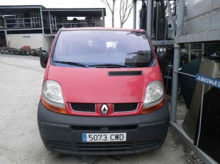 Vehiculo en el desguace: RENAULT TRAFIC COMBI (AB 4.01) 6 - plazas, acristalado parcial, combi corto