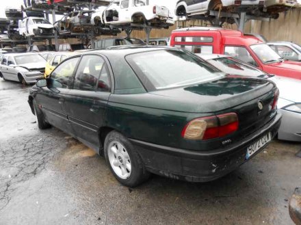 Vehiculo en el desguace: OPEL OMEGA B CD Familiar