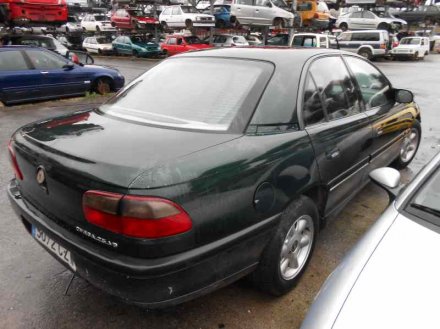 Vehiculo en el desguace: OPEL OMEGA B CD Familiar