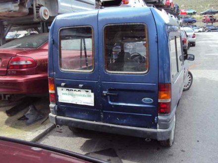 Vehiculo en el desguace: FORD FIESTA BERL./COURIER Courier Furg.