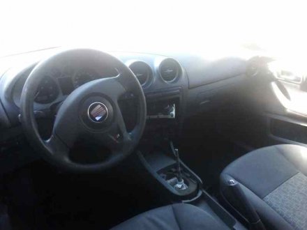 Vehiculo en el desguace: SEAT IBIZA (6L1) Hit