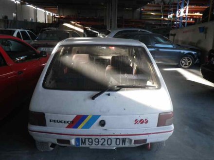 Vehiculo en el desguace: PEUGEOT 205 BERLINA XAD / XAD Multi