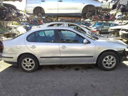 Vehiculo en el desguace: SEAT TOLEDO (1M2) Signo