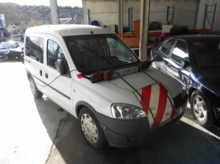 Vehiculo en el desguace: OPEL COMBO (CORSA C) Tour Cosmo