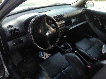 Vehiculo en el desguace: SEAT TOLEDO (1M2) Signo