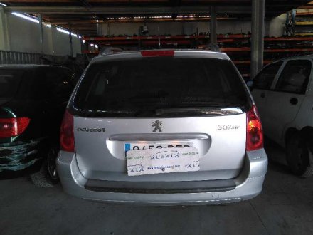 Vehiculo en el desguace: PEUGEOT 307 (S1) XT