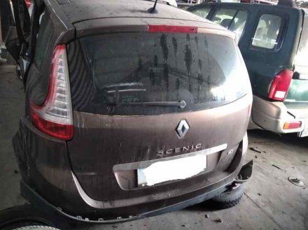 Vehiculo en el desguace: RENAULT SCENIC III Grand Family Edition