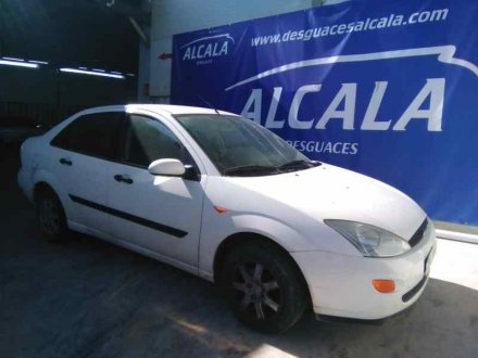 Vehiculo en el desguace: FORD FOCUS BERLINA (CAK) Ambiente