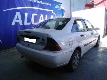 Vehiculo en el desguace: FORD FOCUS BERLINA (CAK) Ambiente