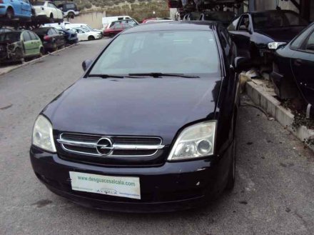 Vehiculo en el desguace: OPEL VECTRA C BERLINA Comfort