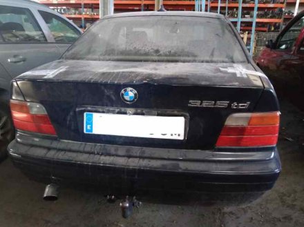 Vehiculo en el desguace: BMW SERIE 3 BERLINA (E36) 325td