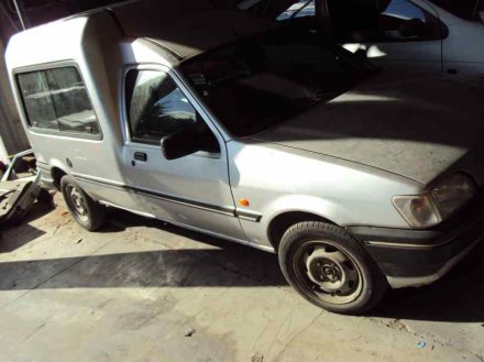 Vehiculo en el desguace: FORD FIESTA BERL./COURIER Surf