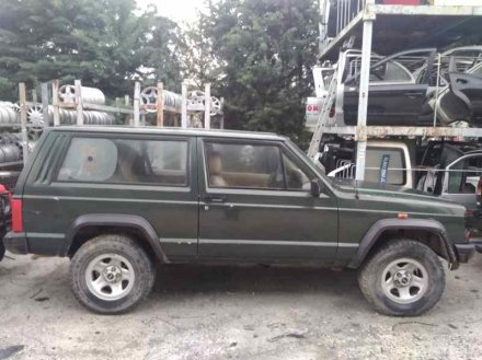 Vehiculo en el desguace: CHRYSLER JEEP CHEROKEE (J) 2.5 TD