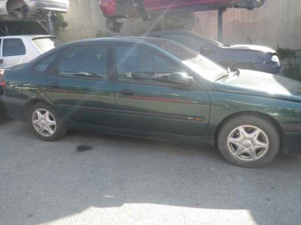 Vehiculo en el desguace: RENAULT LAGUNA (B56) 2.2 dT RXE